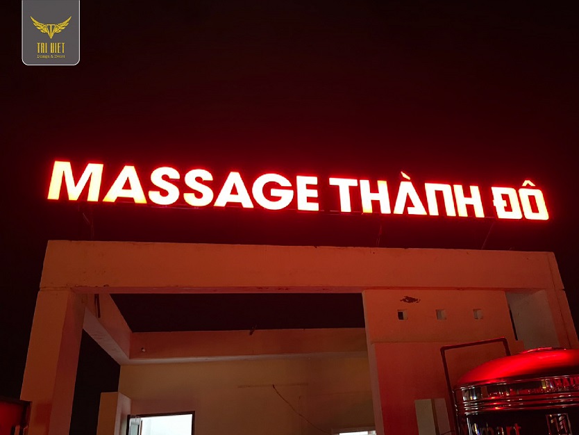 thi-cong-bang-hieu-hop-den-tai-da-lat