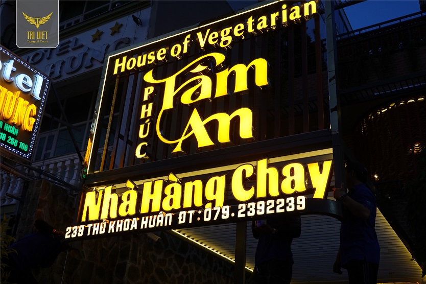 thi-cong-chu-noi-mica-tai-da-lat