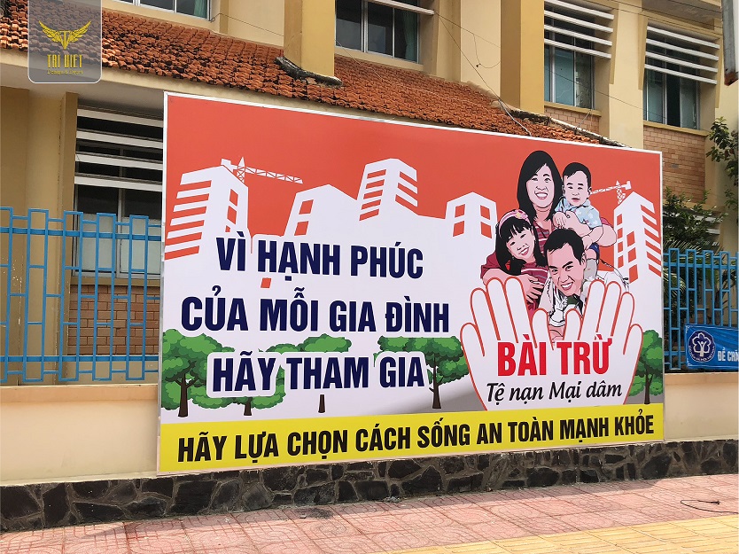 thi-cong-pano-ngoai-troi-tai-da-lat