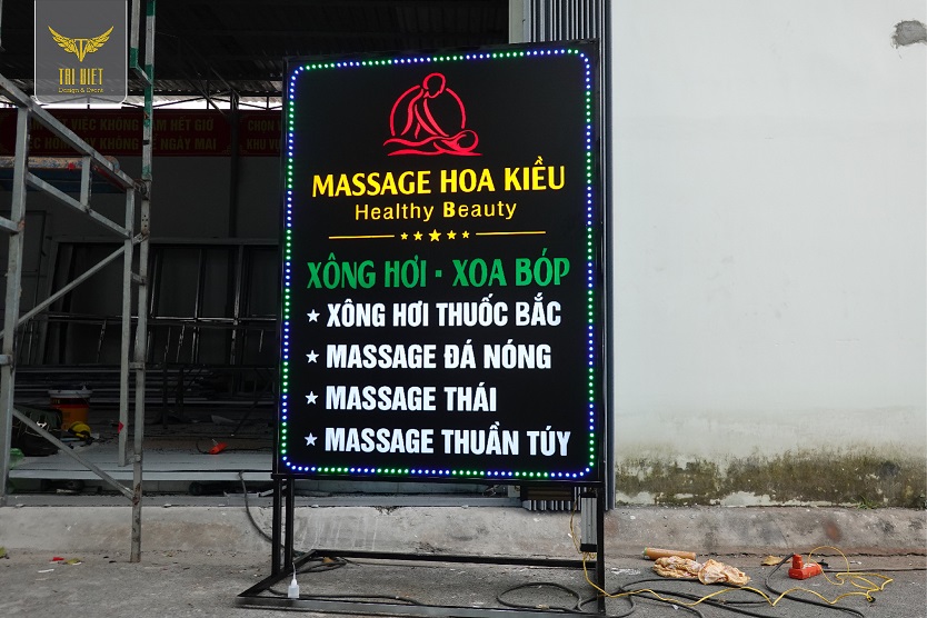 bang-hieu-mica-cho-cua-hang-tai-da-lat